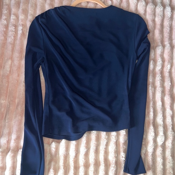 Babaton Navy Blue Blouse w Cinching in Size XS - Picture 3 of 6
